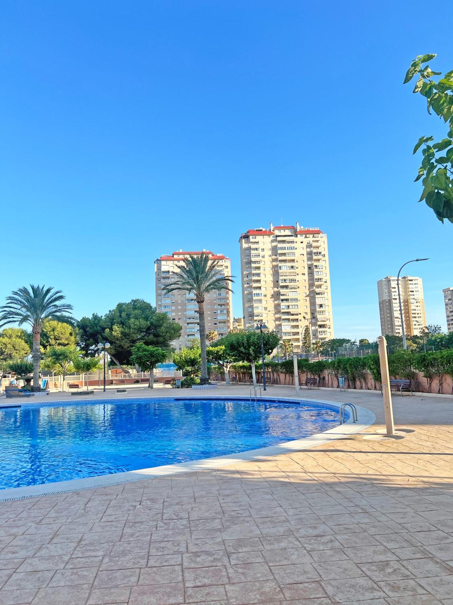엘 캄펠로 Coqueto Con Piscina, Nuevo A 50M Del Mar, Parking Gratis 아파트 외부 사진