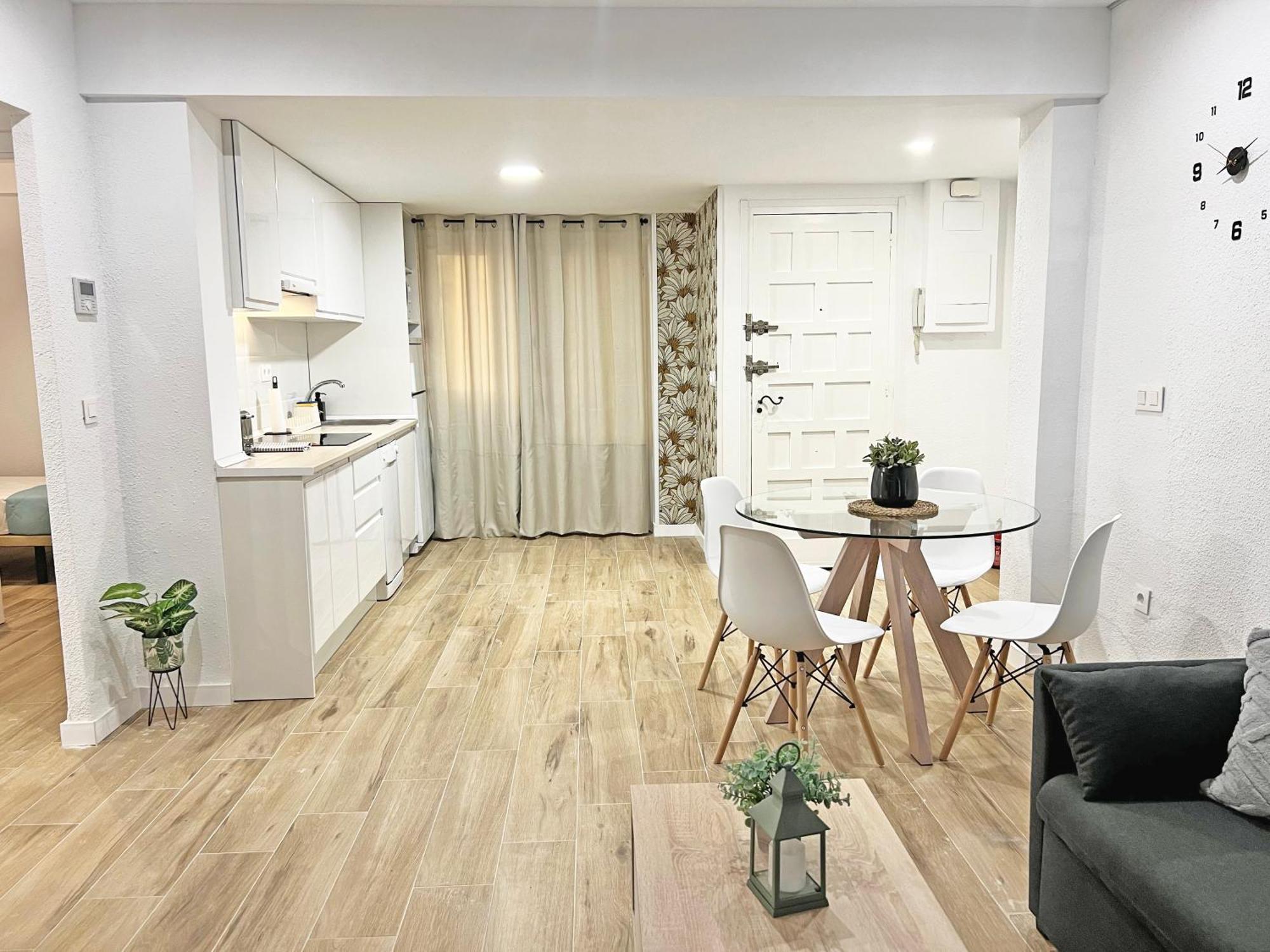 엘 캄펠로 Coqueto Con Piscina, Nuevo A 50M Del Mar, Parking Gratis 아파트 외부 사진