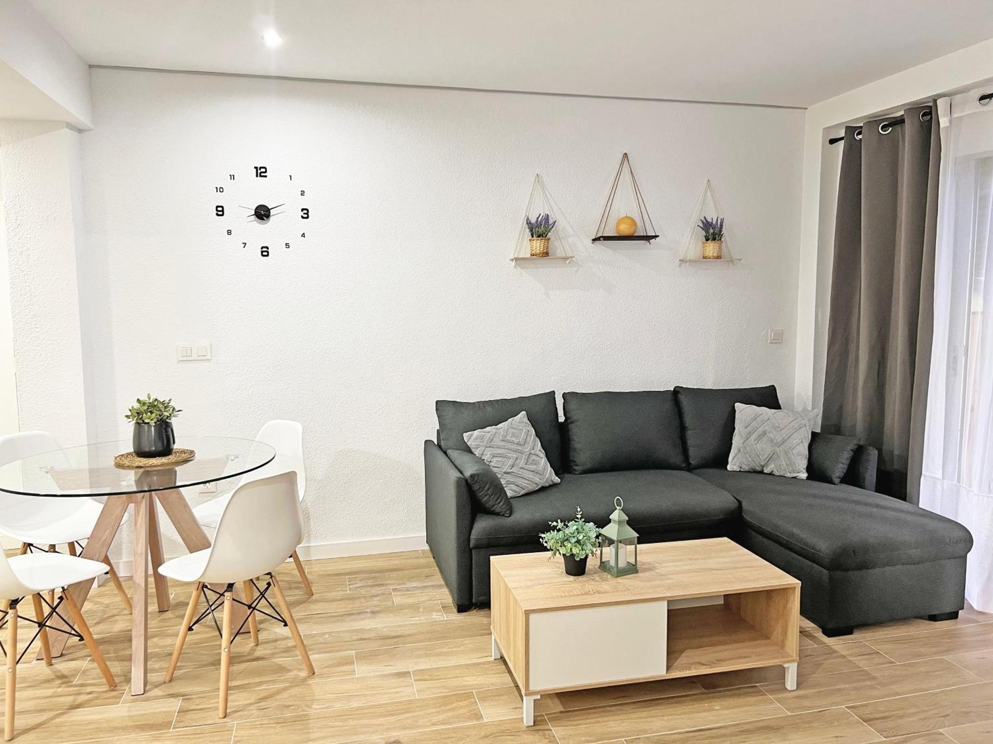 엘 캄펠로 Coqueto Con Piscina, Nuevo A 50M Del Mar, Parking Gratis 아파트 외부 사진