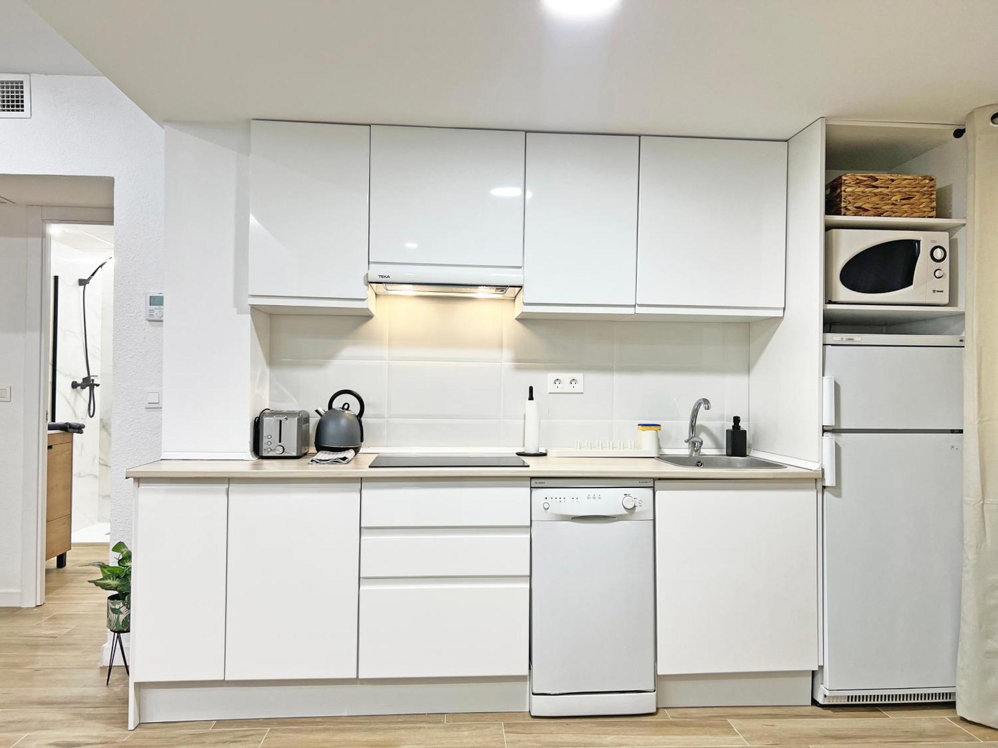 엘 캄펠로 Coqueto Con Piscina, Nuevo A 50M Del Mar, Parking Gratis 아파트 외부 사진