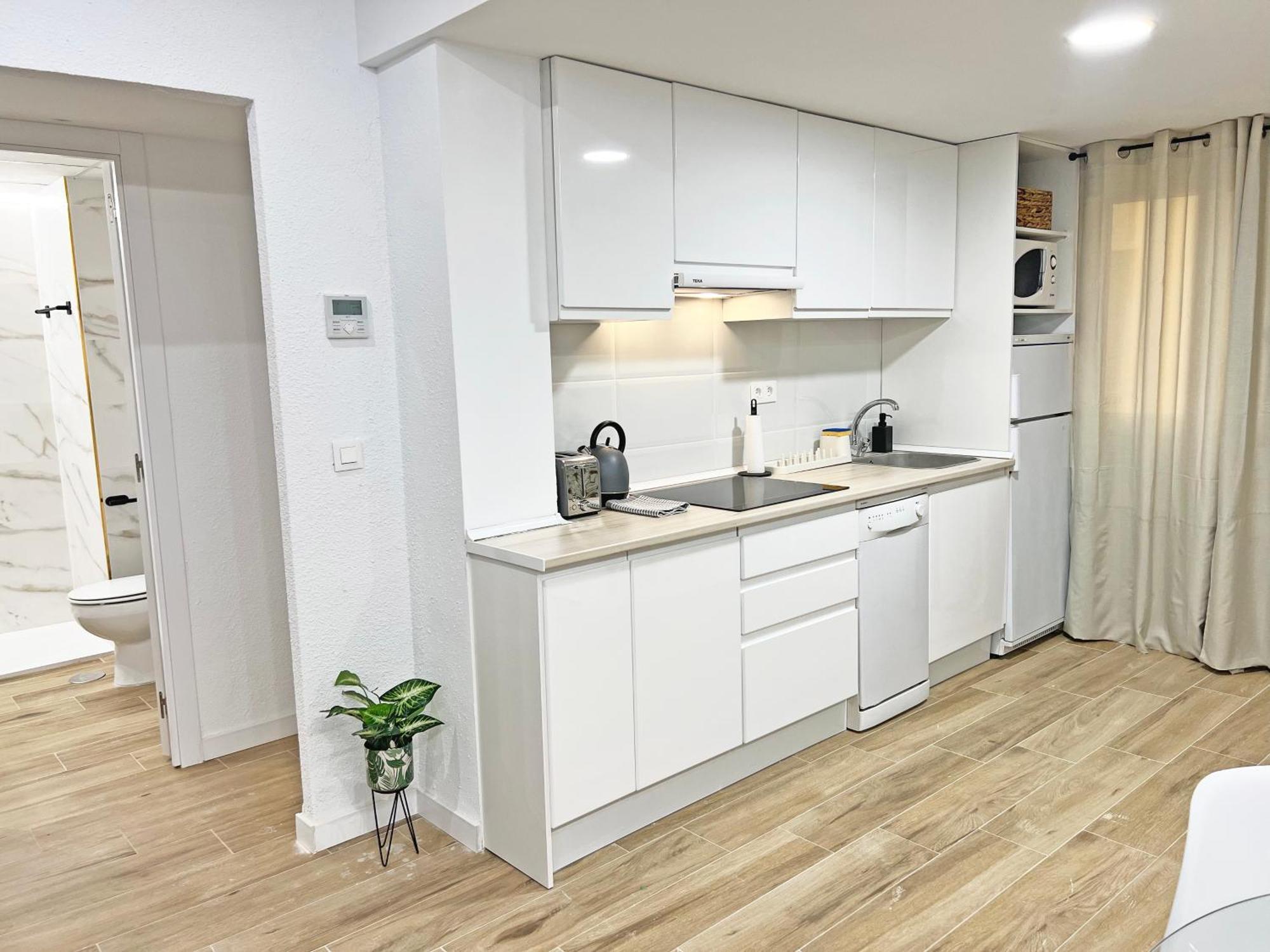 엘 캄펠로 Coqueto Con Piscina, Nuevo A 50M Del Mar, Parking Gratis 아파트 외부 사진
